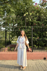 Embroidery Delight (White)